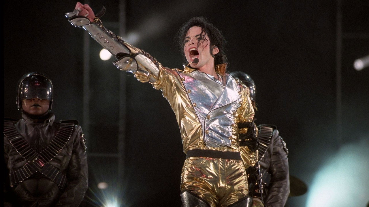 1997年ミュンヘンでのHIStoryワールドツアーで歌うマイケル・ジャクソン