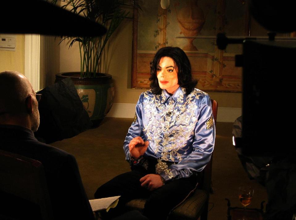 Michael Jackson durante un'intervista televisiva