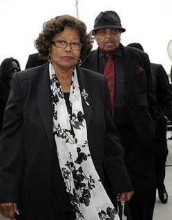 Parents-8Feb2010-courthouse-03.jpg