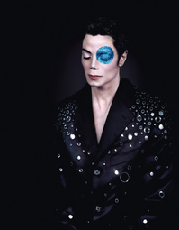 MJ-by-ArnoBani-BlueEye-July1999-Paris_03.jpg