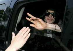MJ-Lladro-9April2009-2.jpg