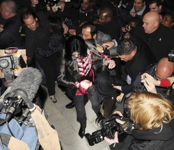 mj-london-6march2009-4.jpg