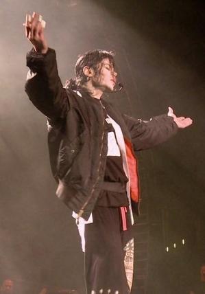 MJ-24June09-last-performance.jpg