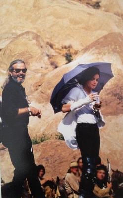 mj-bush-bow-1.jpg