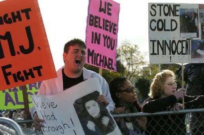 court26_fans03_280305.jpg