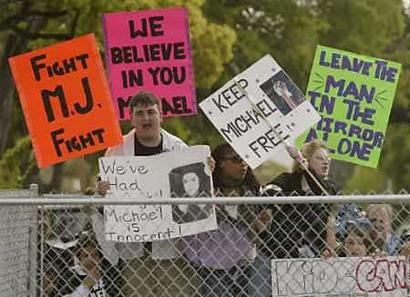 court26_fans04_280305.jpg
