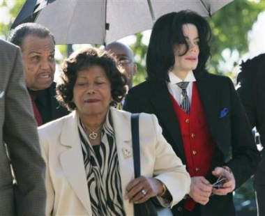 court47_mj03_290405.jpg