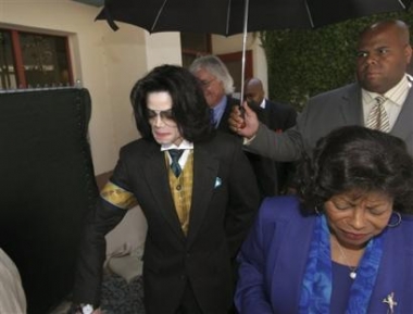 court49_mj18_030505.jpg